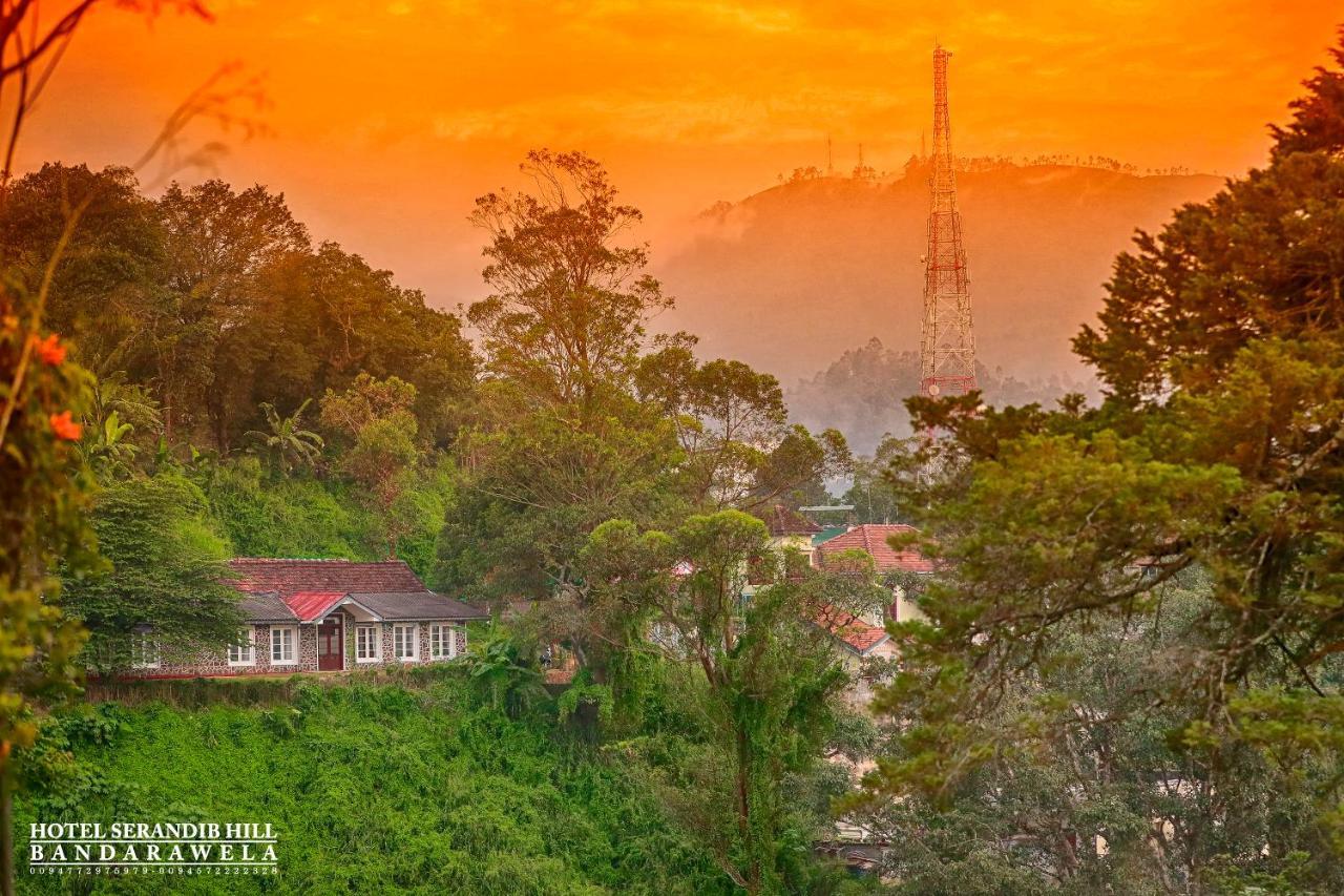 Hotel Serendib Hill บันดาราเวลา ภายนอก รูปภาพ